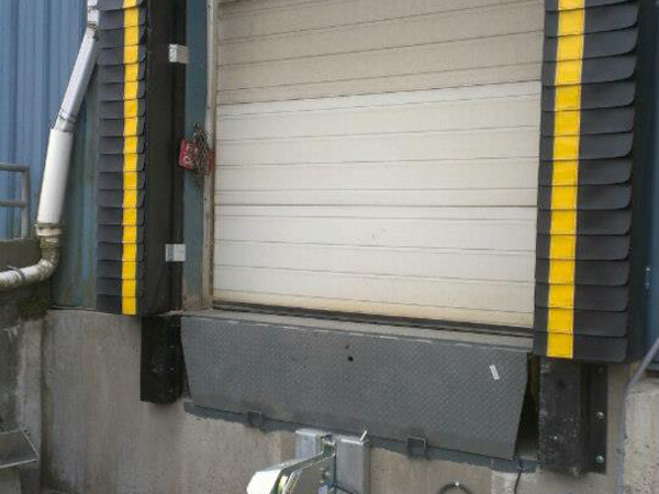 Quai niveleur mascouche